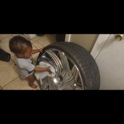 24 Inch AZARA RIMS AND TIRES 