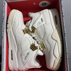 Jordan 4s 