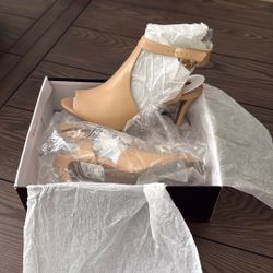 Nine West Heels Size 10