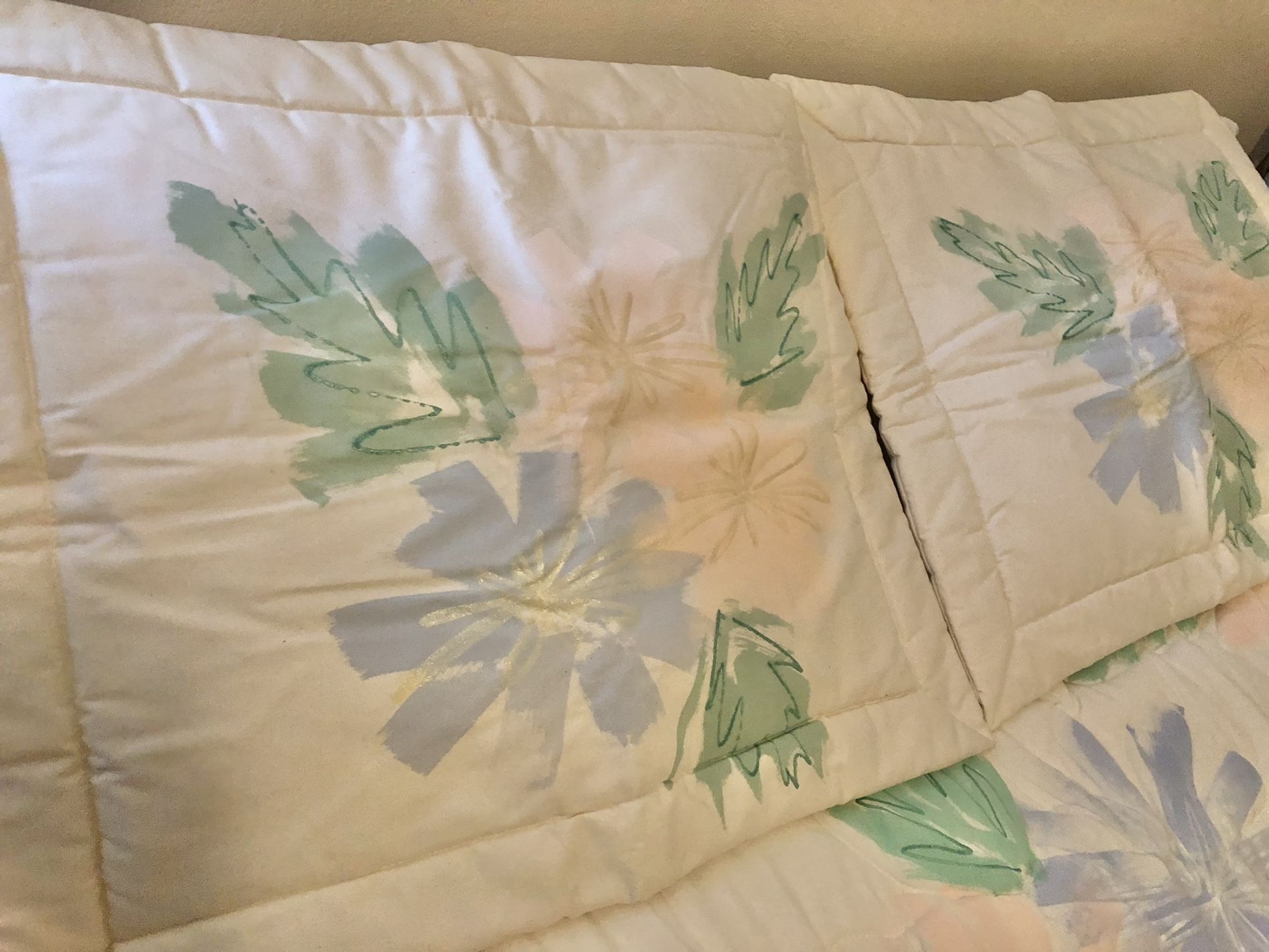 Gorgeous Vintage 80s Bedding
