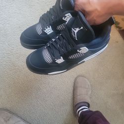 Jordan 4s See Description 