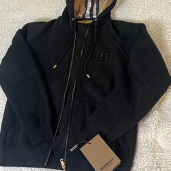 Burberry Hoodie Women’s