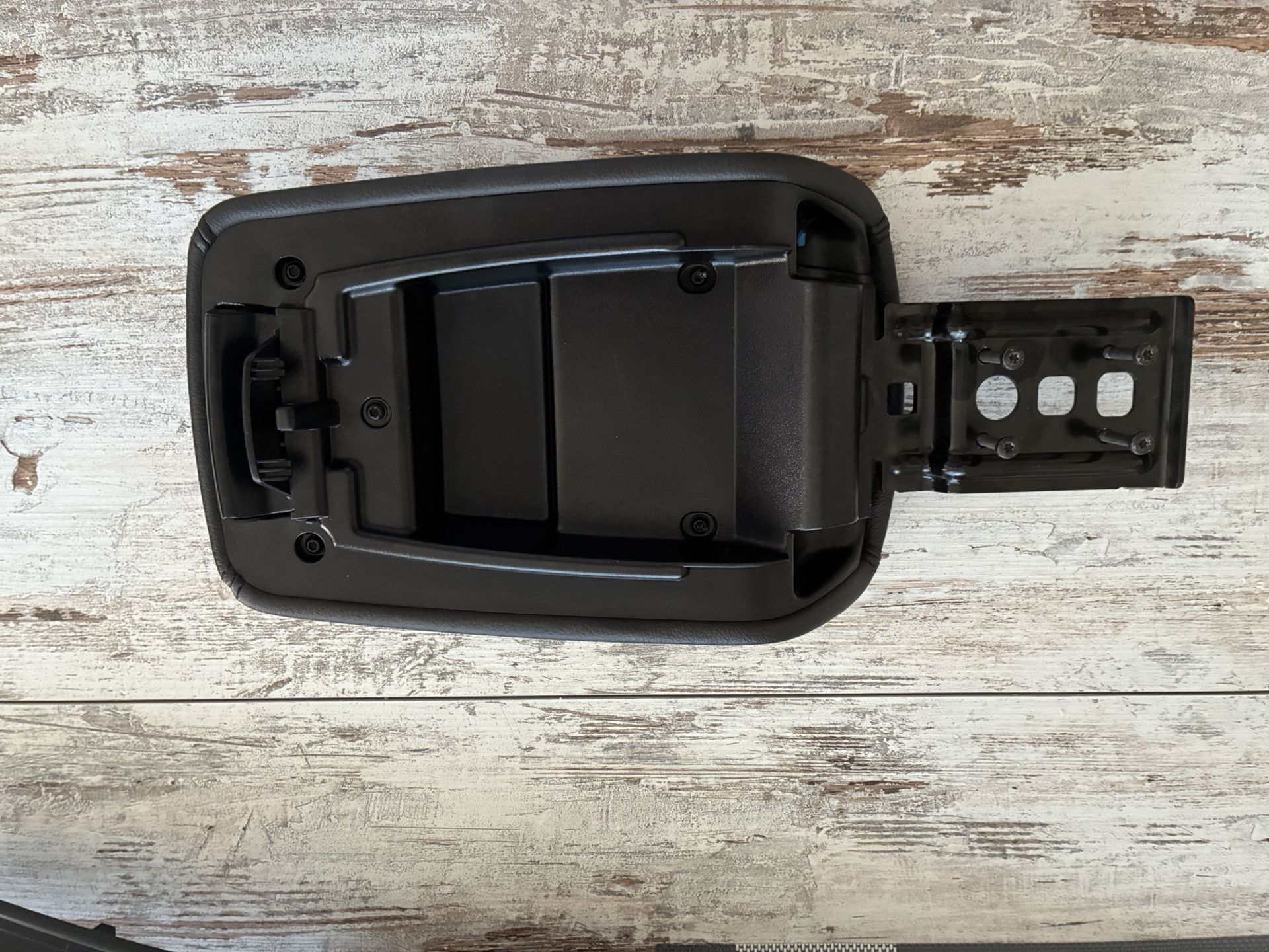 Arm Rest Ford Focus 2012