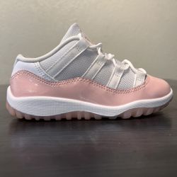 Kids Air Jordan 11 Retro Low Size 10c