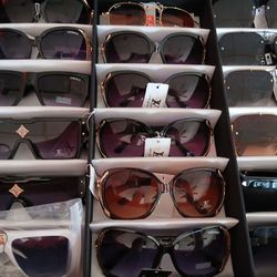 Sunglasses  😎 BLOWOUT SALE ONLY 😎 $10 