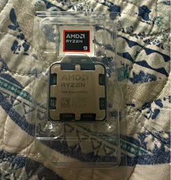 AMD Ryzen 9 9950X 16-Core AM5 Desktop CPU 4.3GHz 16MB L2 64MB L3