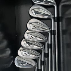 Mizuno JPX -921 Hot Metals 4-GW + Vokey Wedges 