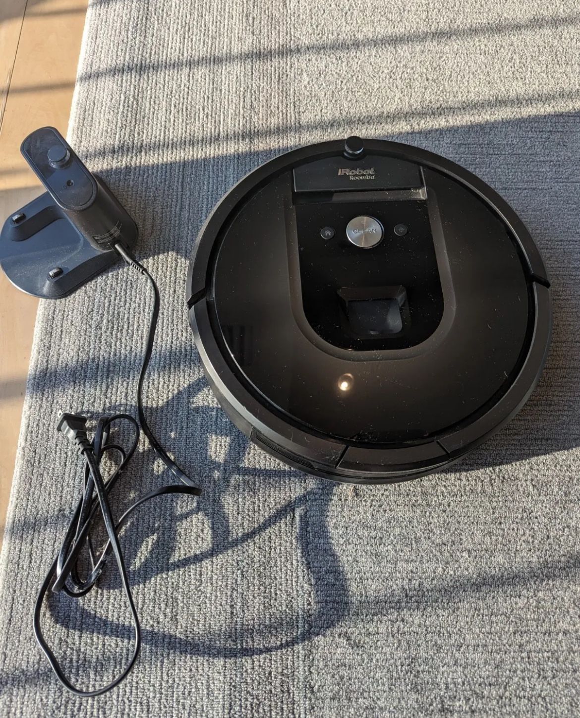 iRobot Roomba Vacuum Cleaning &  -i Robot mop