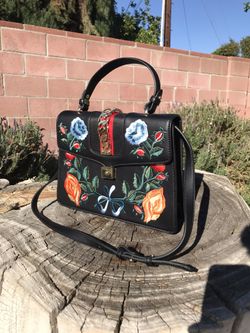 Soto Boutique Floral Purse (Leather)