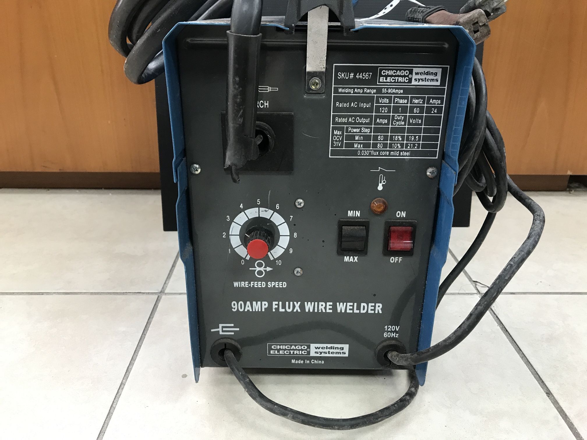 Chicago Electric 90AMP FLUX WIRE WELDER 44567