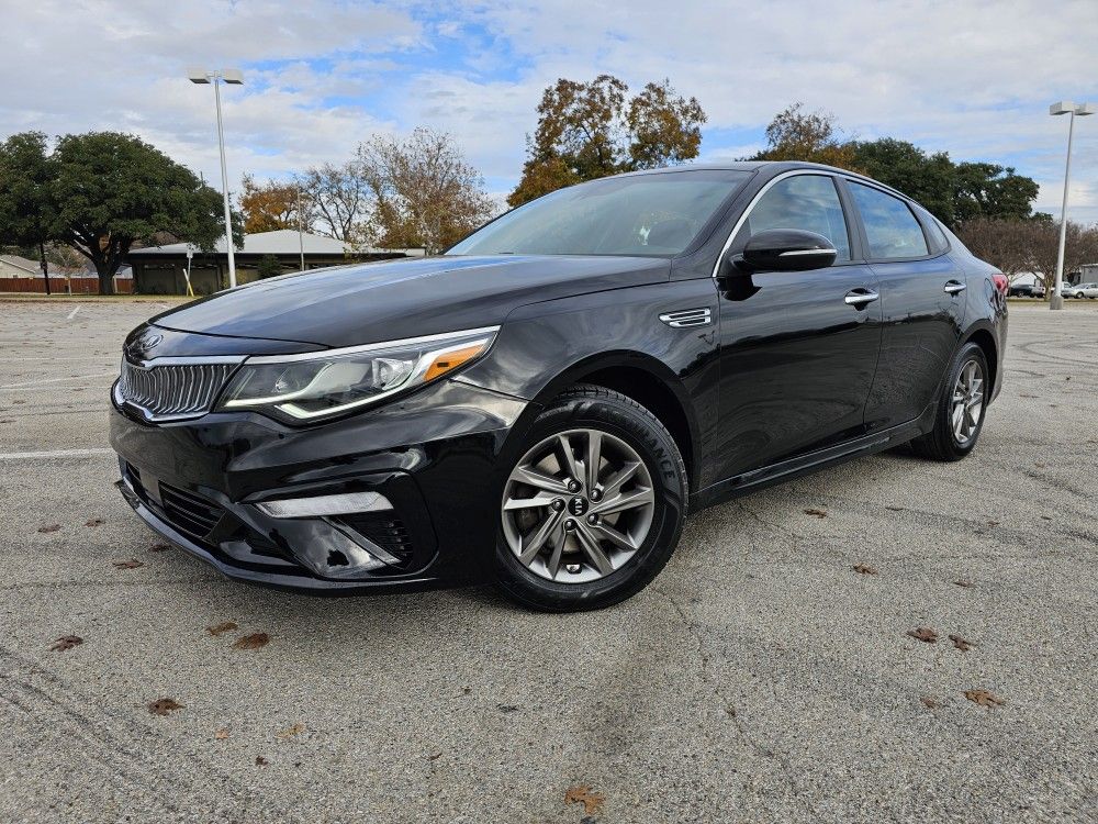 2018 KIA Optima