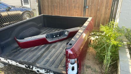Dodge Ram 1500 Box