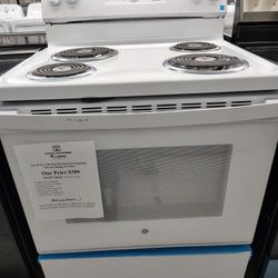 $389(MSRP$829, Save $440) GE 4 Burner Electric Range With Self Clean and Dual Heating Element 