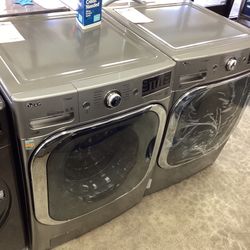 5.2 ft.³ front load washer and dryer set