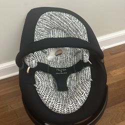 Nuna Leaf Grow Baby Seat