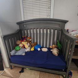 Toddler crib converted into bed