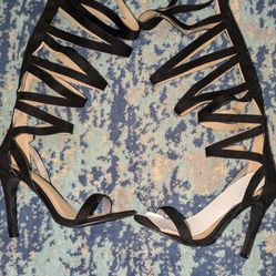 New Black Knee High Fashon nova Size 7 High Heels