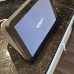 Amazon Echo Show 8 (2nd Gen)