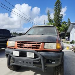 1998 Isuzu Amigo