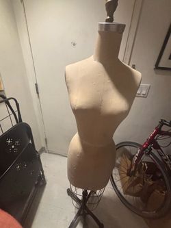 Female Body Dress Form