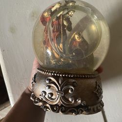 Silent Night Snow Globe