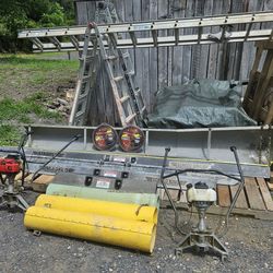 Crown Industries Construction Equipment/ Screed King MagFlo/ Honda