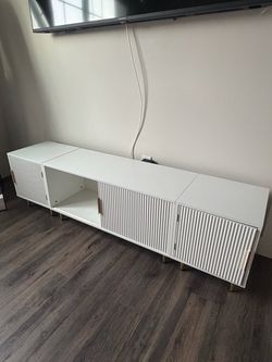 Tv stand