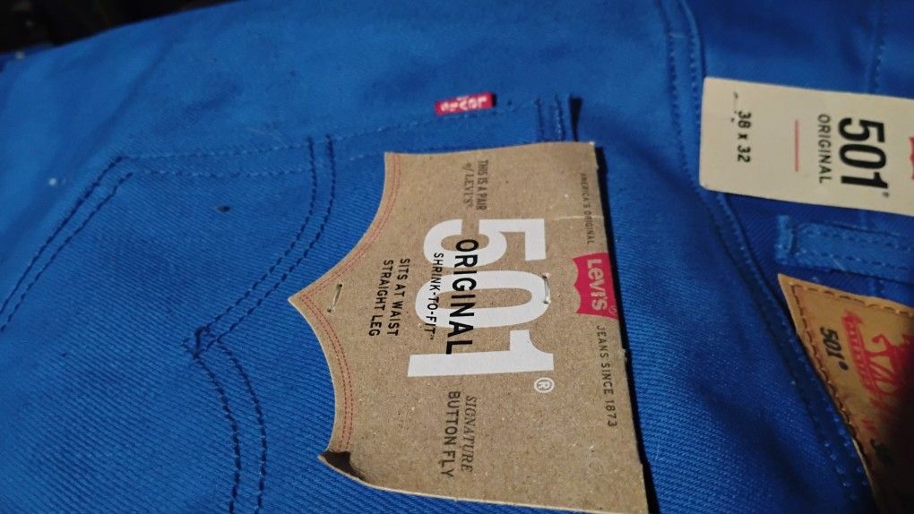 LEVI'S 501 ......38X32 ROYAL BLUE