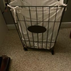 Laundry Cart With Wheels Has Removable Bag That Can Be Washed. East Haven.