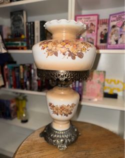 Hurricane lamp