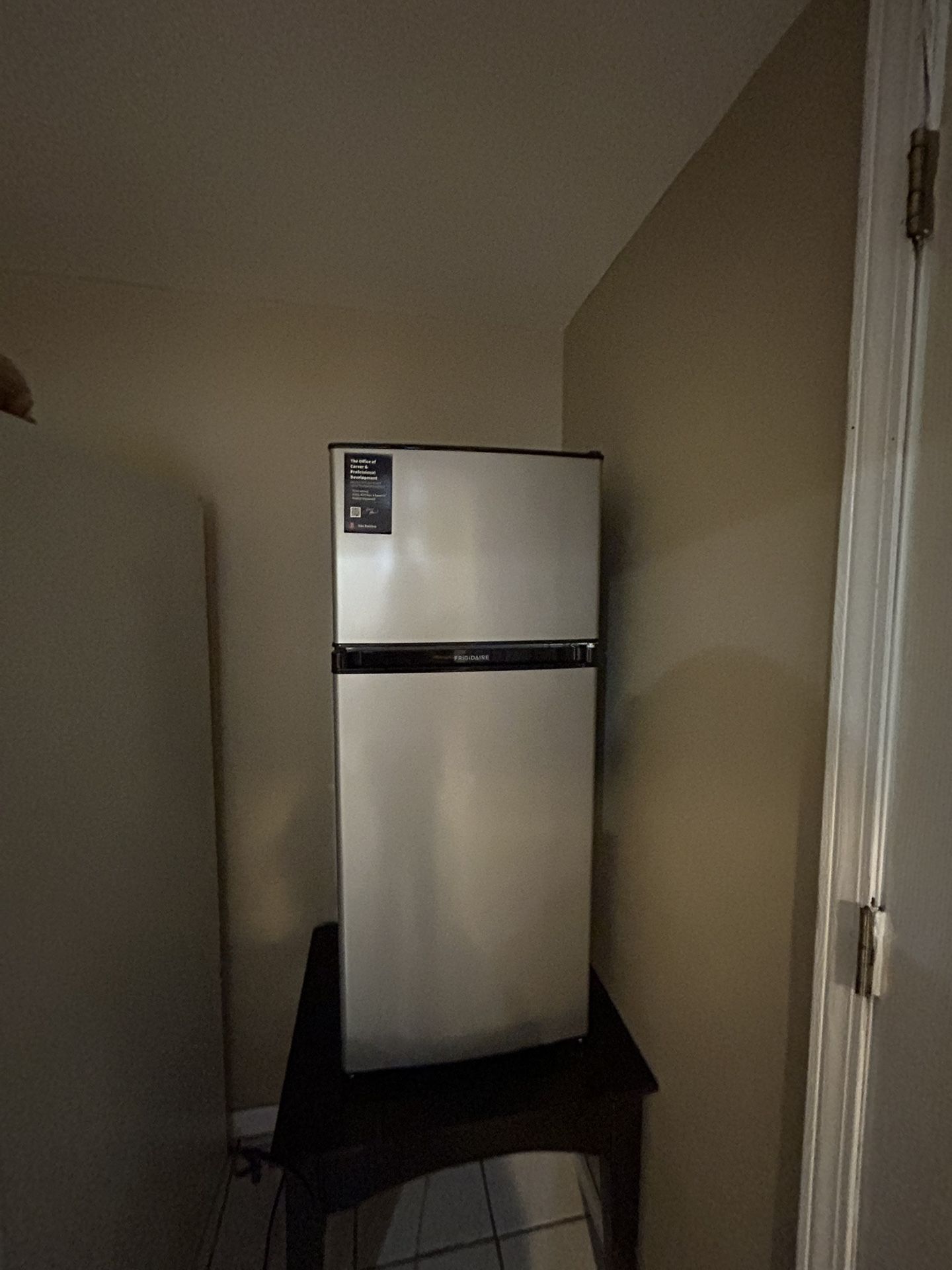 4.5 Cu Ft Refrigerator