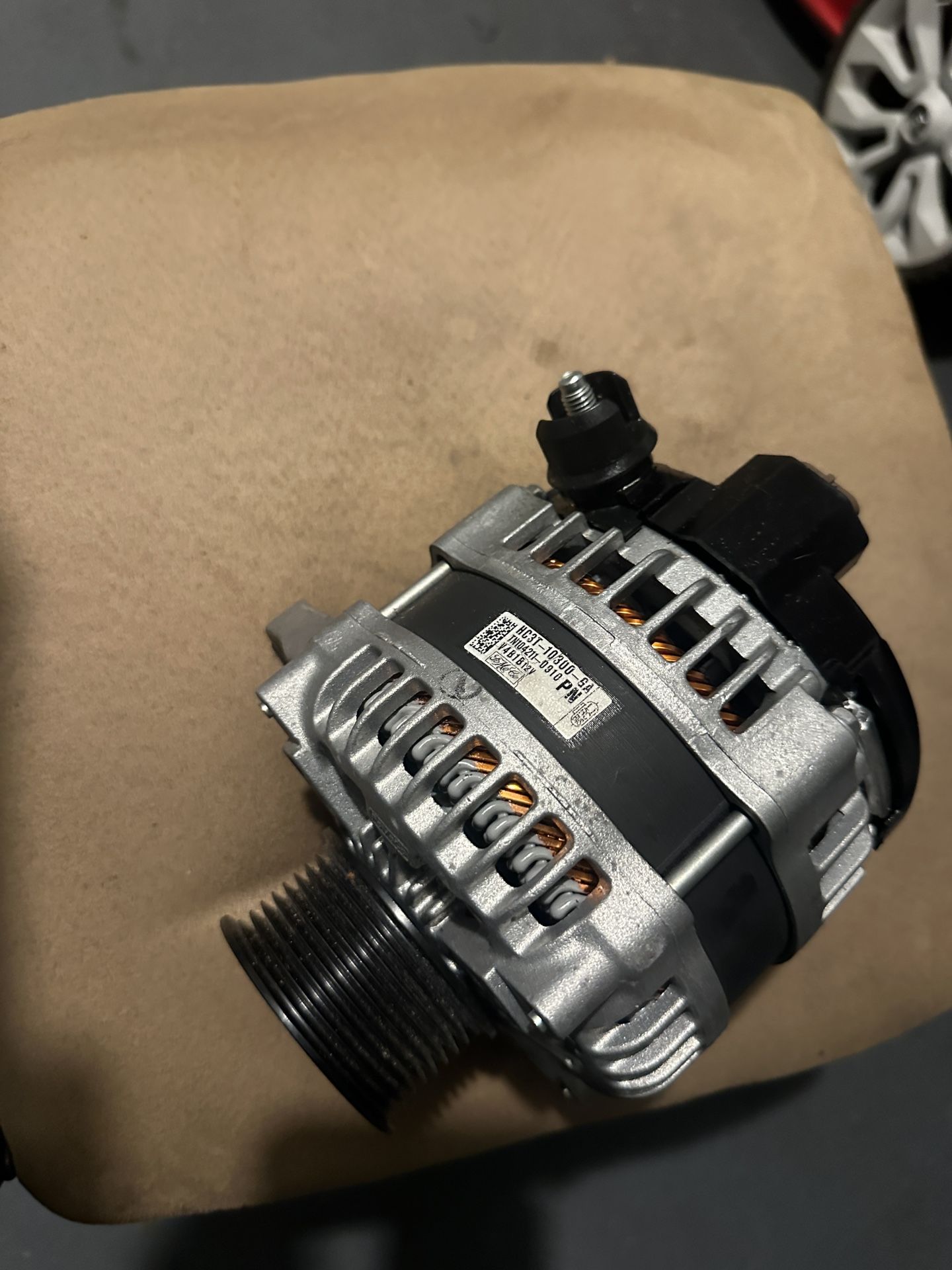 Ford alternator compatible with multiple Ford trucks