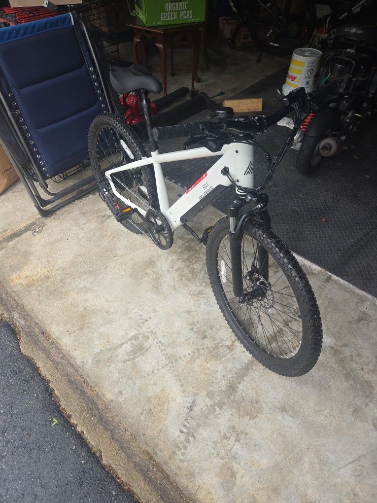 TST E-Bike