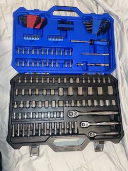 Kobalt 170 -Piece Metric and standard (SAE) Mechanics Tool Set with Hard Case