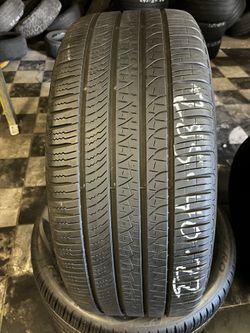 285/40/23 Pirelli Scorpion