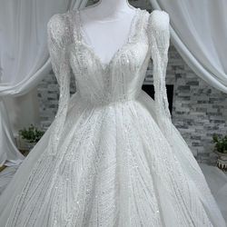 2024 BRIDE Wedding Dress Only $1000 