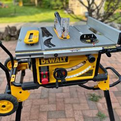 DeWalt DWE7491RS Table Saw w/ Rolling Stand and Dado Insert