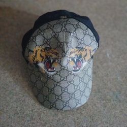 GUCCI GG Supreme Baseball Cap Tiger 426887 4HB13 2160 Canvas Beige W/B Auth