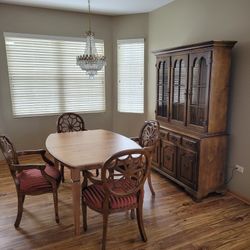 Beautiful Vintage Dining Room Set - Table, Chairs, And Cabinet Hutch 