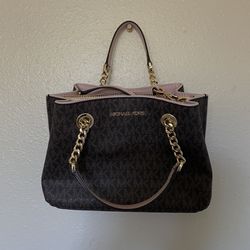 Brown/Pink Michael Kors Purse with Matching Keychain Wallet!