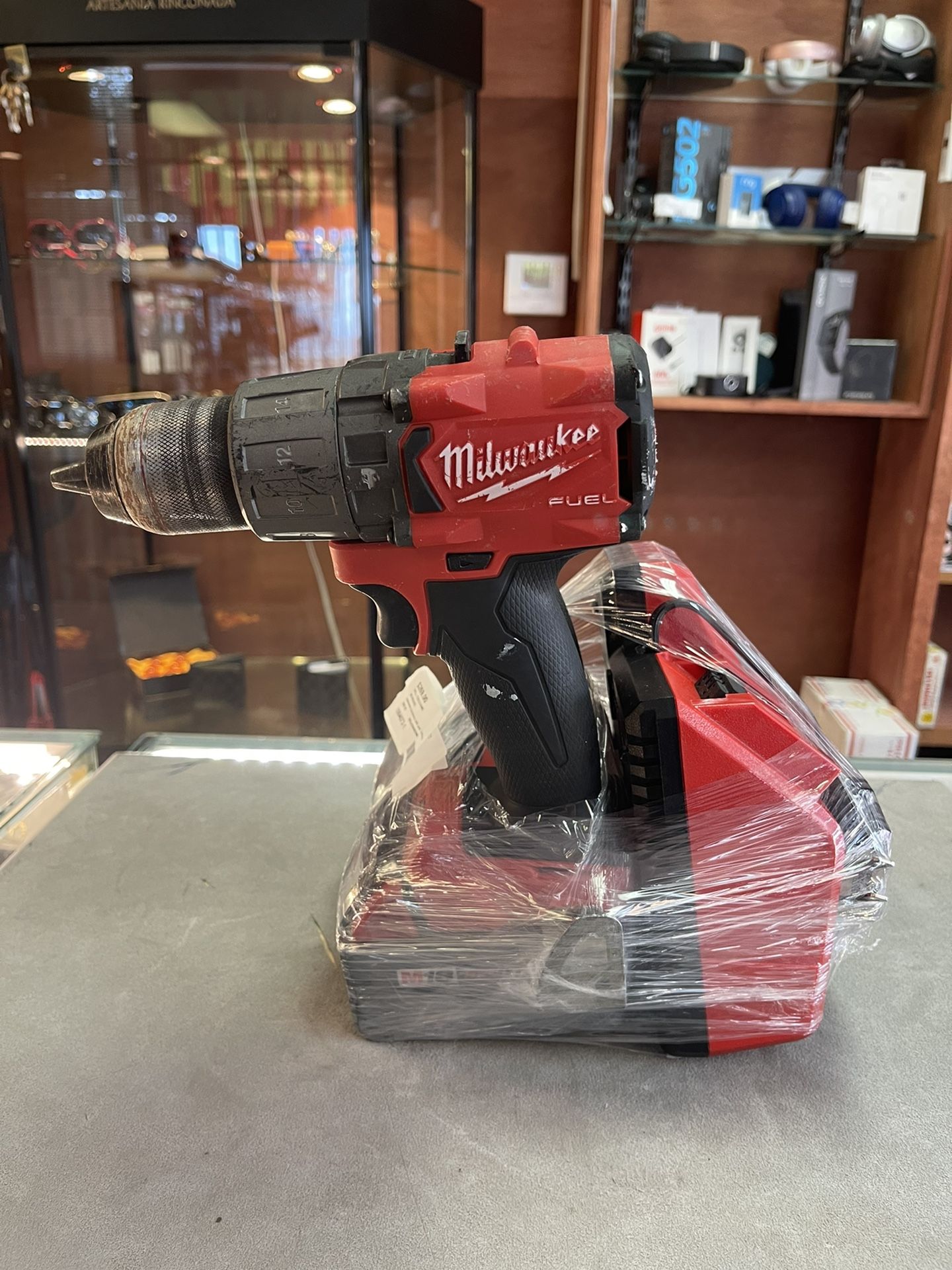 Milwaukee Hammer Drill Impact Drill Set W/ Batteries And Charger