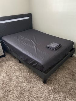 Full Size Mattress and new Cotton Bedsheets