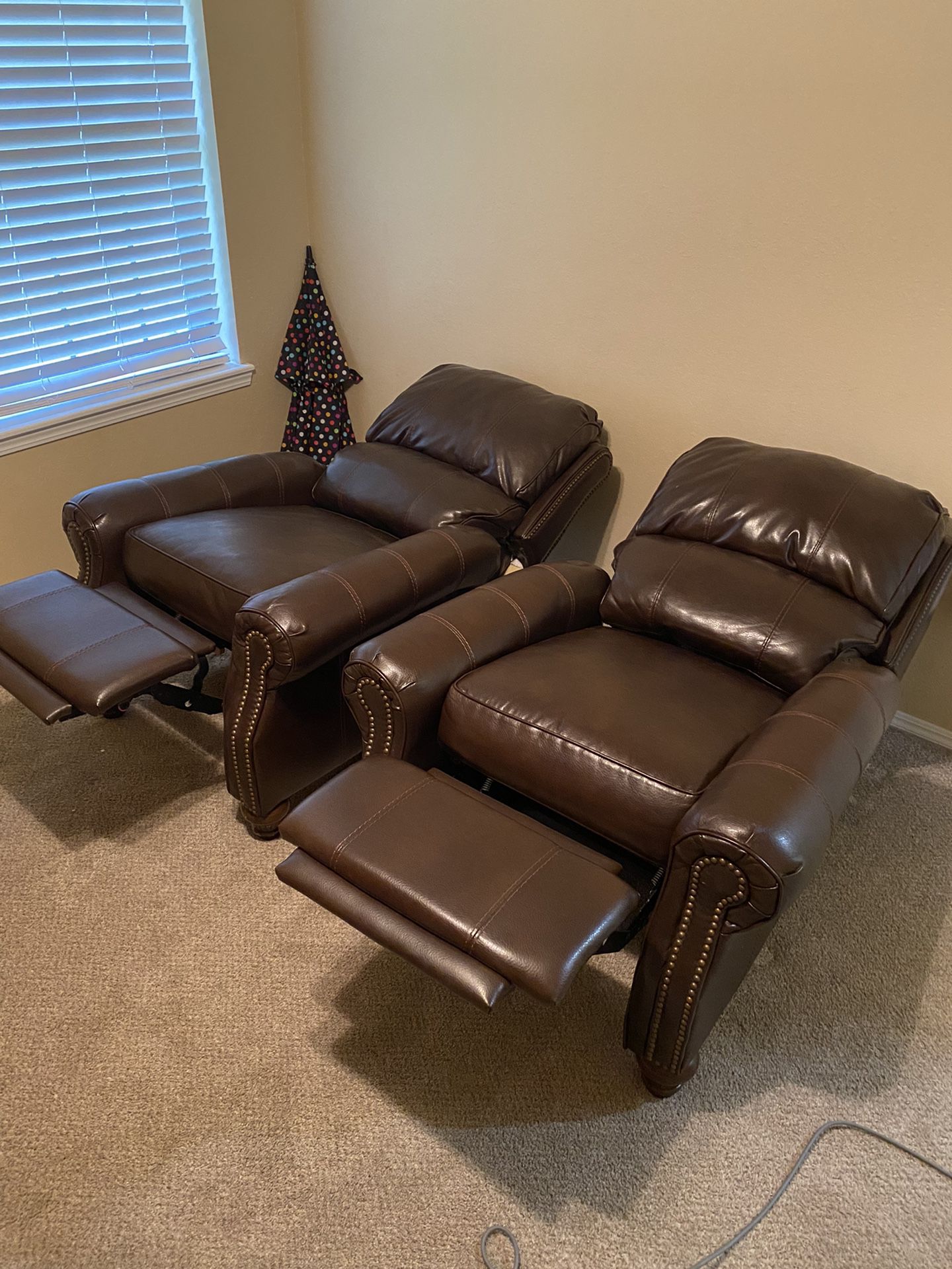 Brown Leather Reclining Chairs