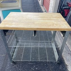 Rolling table or island