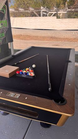 Delta Pool Table