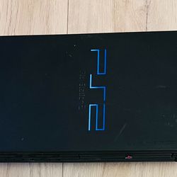 PlayStation 2 (fat) w/2 Controllers