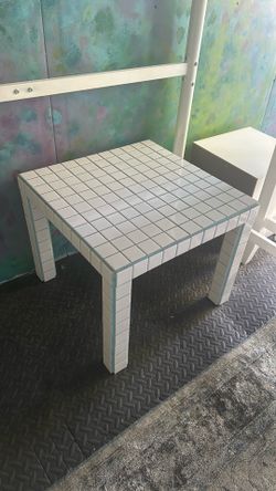 Hand square tiled grid ikea table