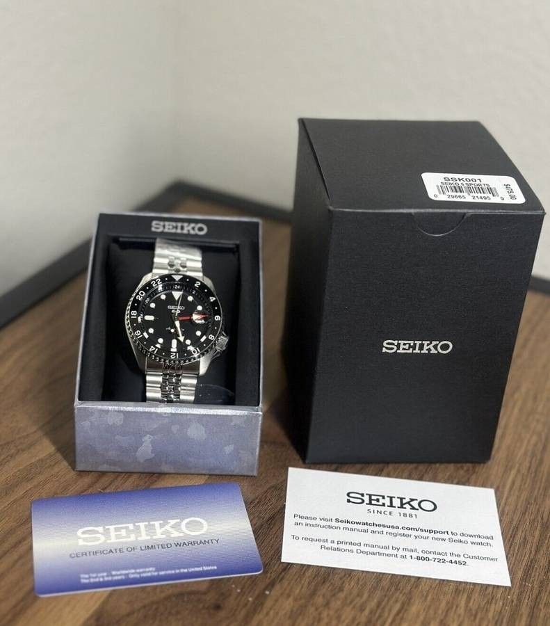 Seiko 5 Sports Automatic GMT SSK001 for Sale in Melbourne, FL - OfferUp