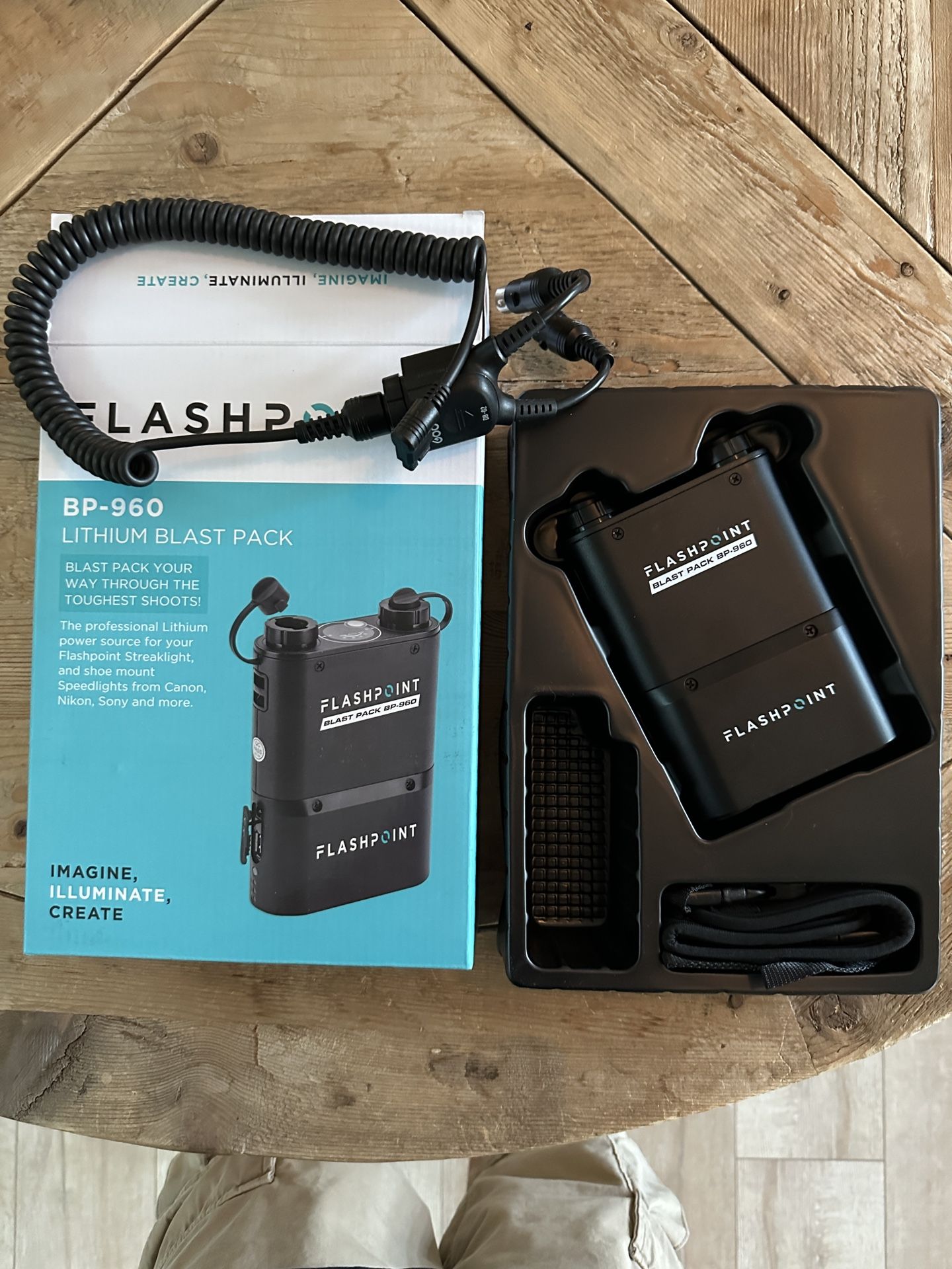 Flashpoint BP960 Battery Pack For Nikon