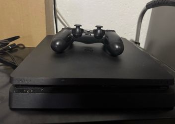 PS4 Slim